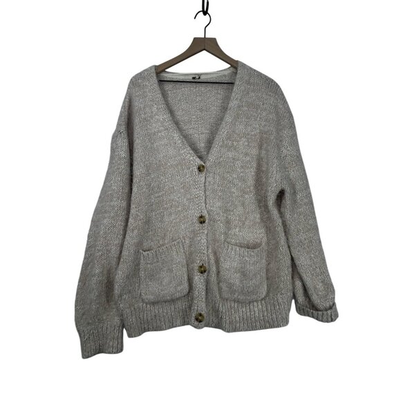 Free People Cardigan Medium Womens Creme Brulee Fuzzy Oversized Sweater Soft - Picture 1 of 6